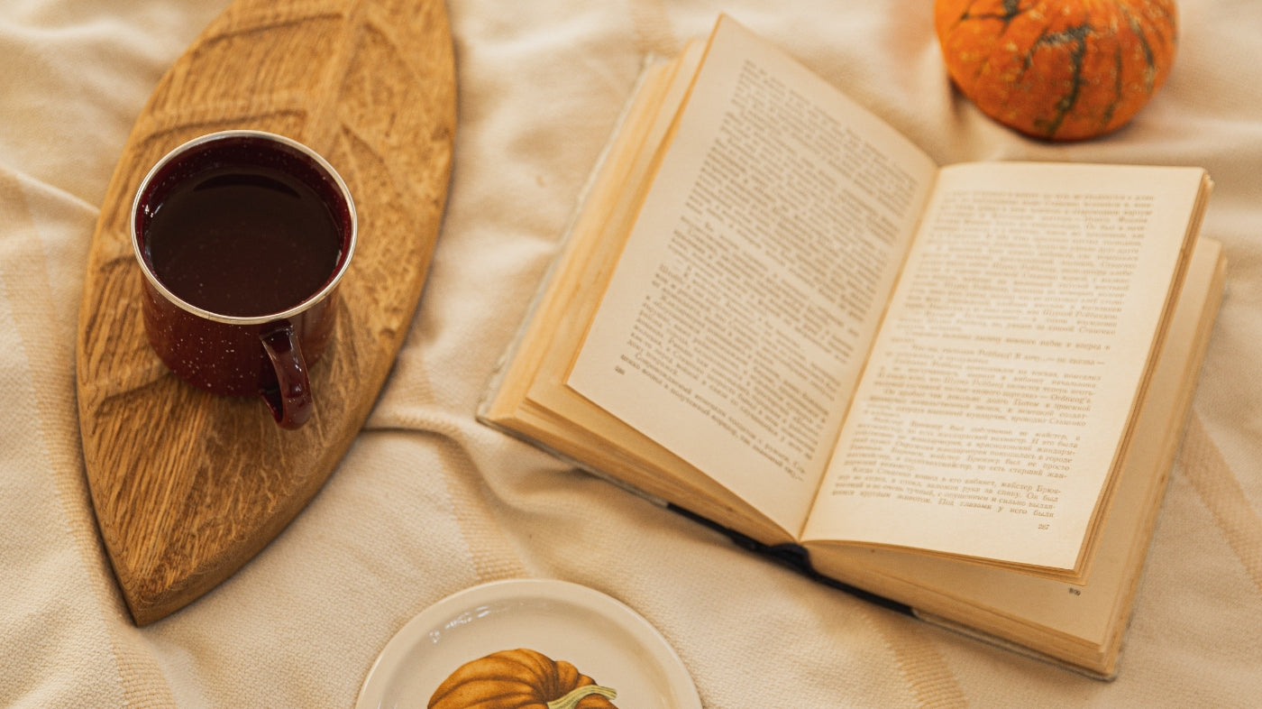 5 Ways to Complete Your Warm and Chic Halloween Decor