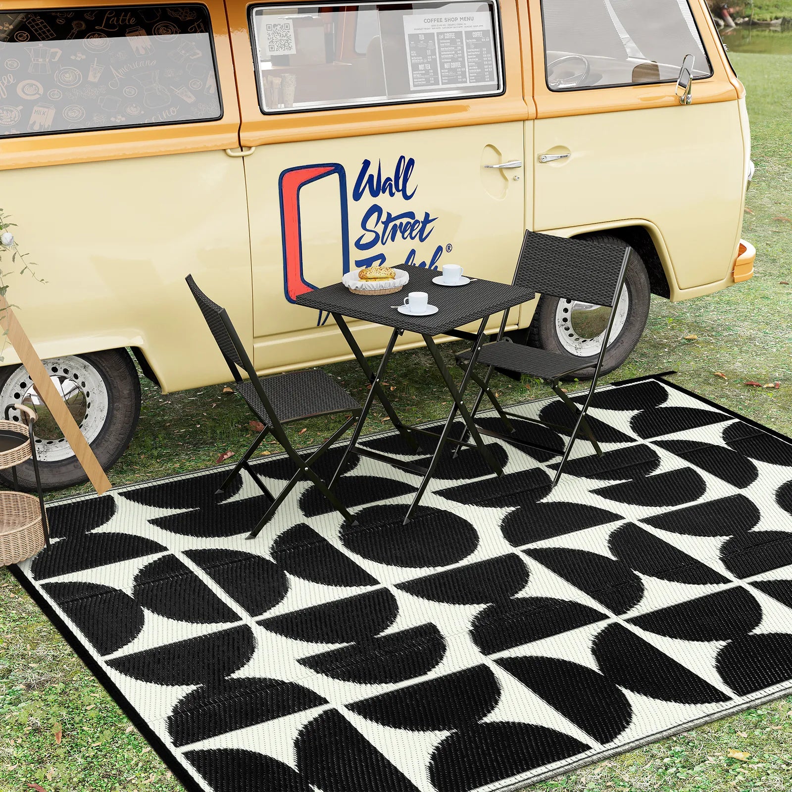 Isaline Boho Waterproof Reversible Black Indoor/Outdoor Rug Rugs Lahome