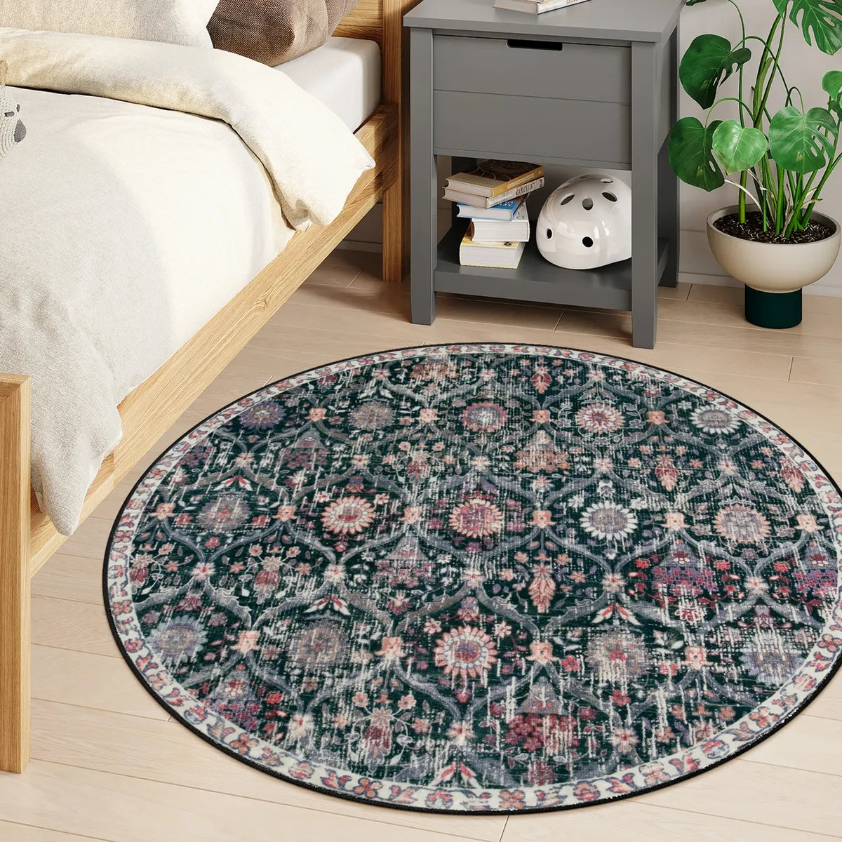 Elise Ultra-thin Transitional Vintage Floral Moroccan Trellis Black Rug