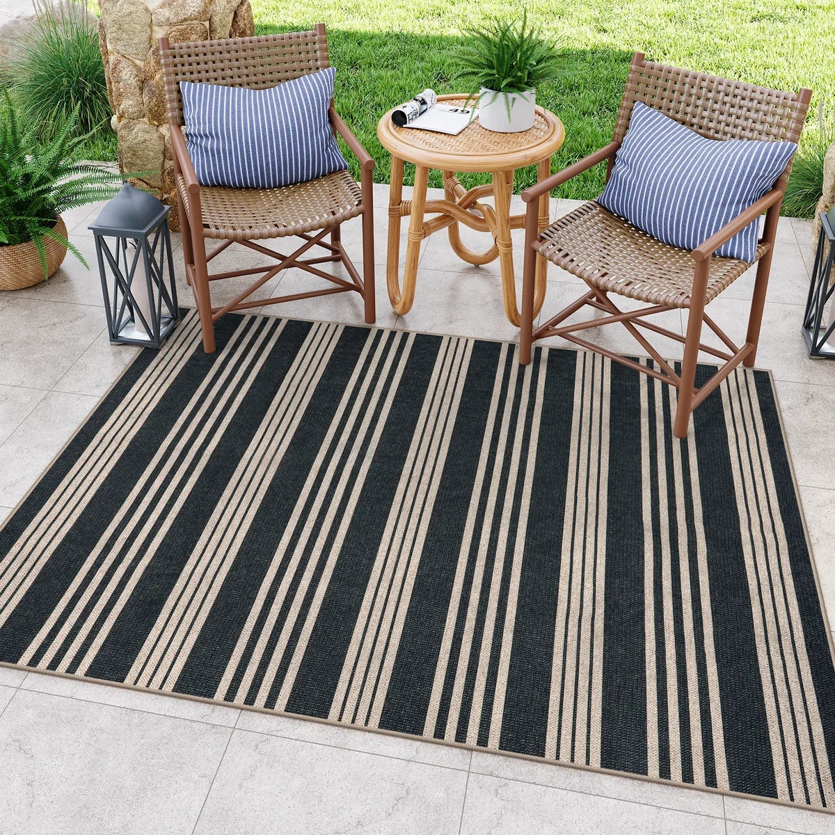 Elance Washable Modern Stripe Easy Jute Mix Black Indoor/Outdoor Rug Easy Jute Rug Lahome