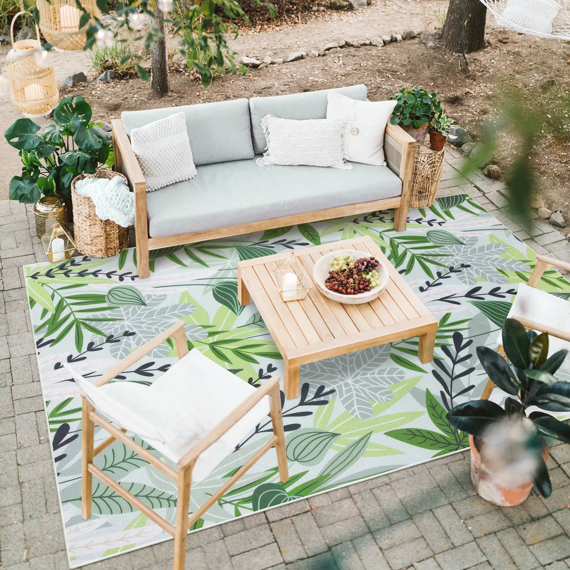 Soleil Washable Floral Green Indoor Outdoor Rug Outdoor Rugs Lahome