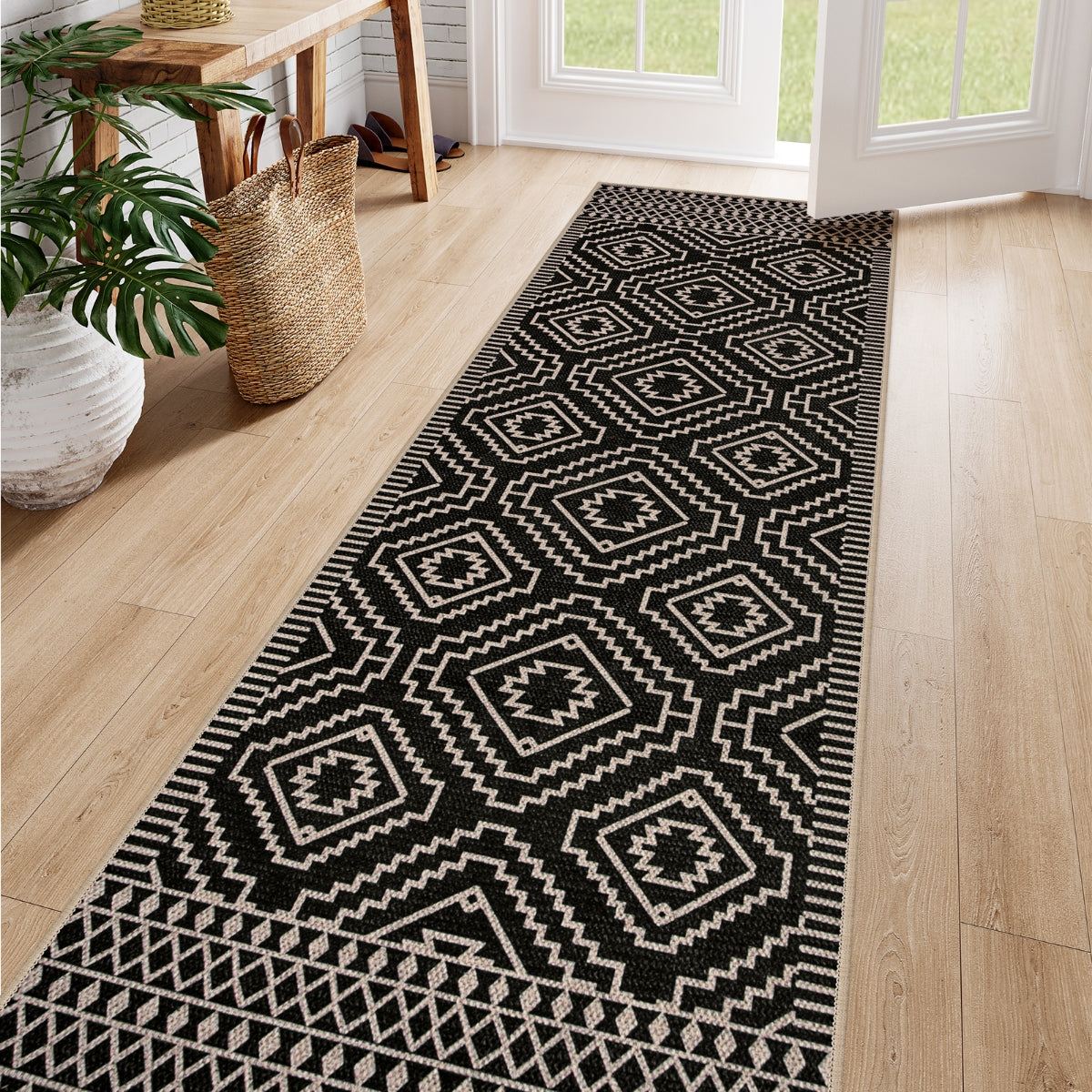 Basile Washable Moroccan Easy Jute Natural Black Indoor/Outdoor Rug Easy Jute Rug Lahome 2'5" x 8'