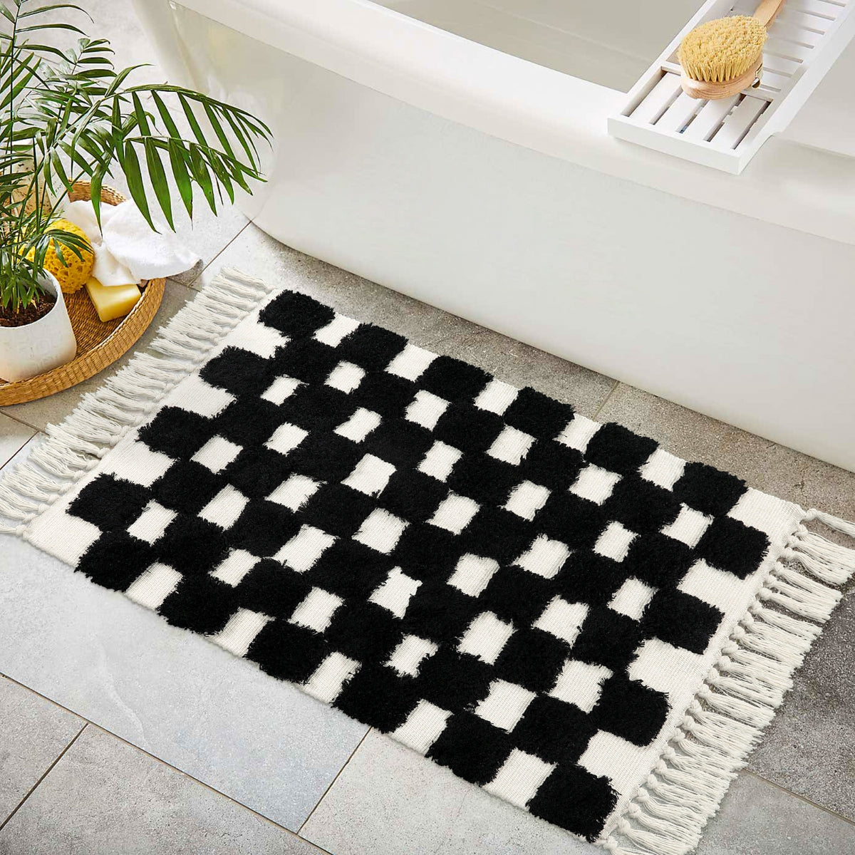 Eulalie Washable Boho Checkerboard Black Tufted Cotton Rug with Tassels Clearance Rugs Lahome 2' x 3'