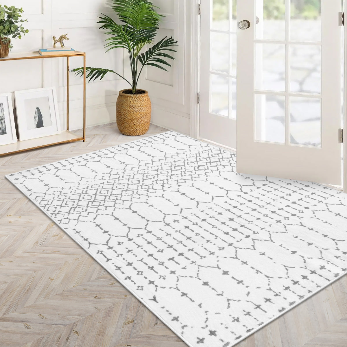 Hana Moroccan Geometric Grey Area Rug