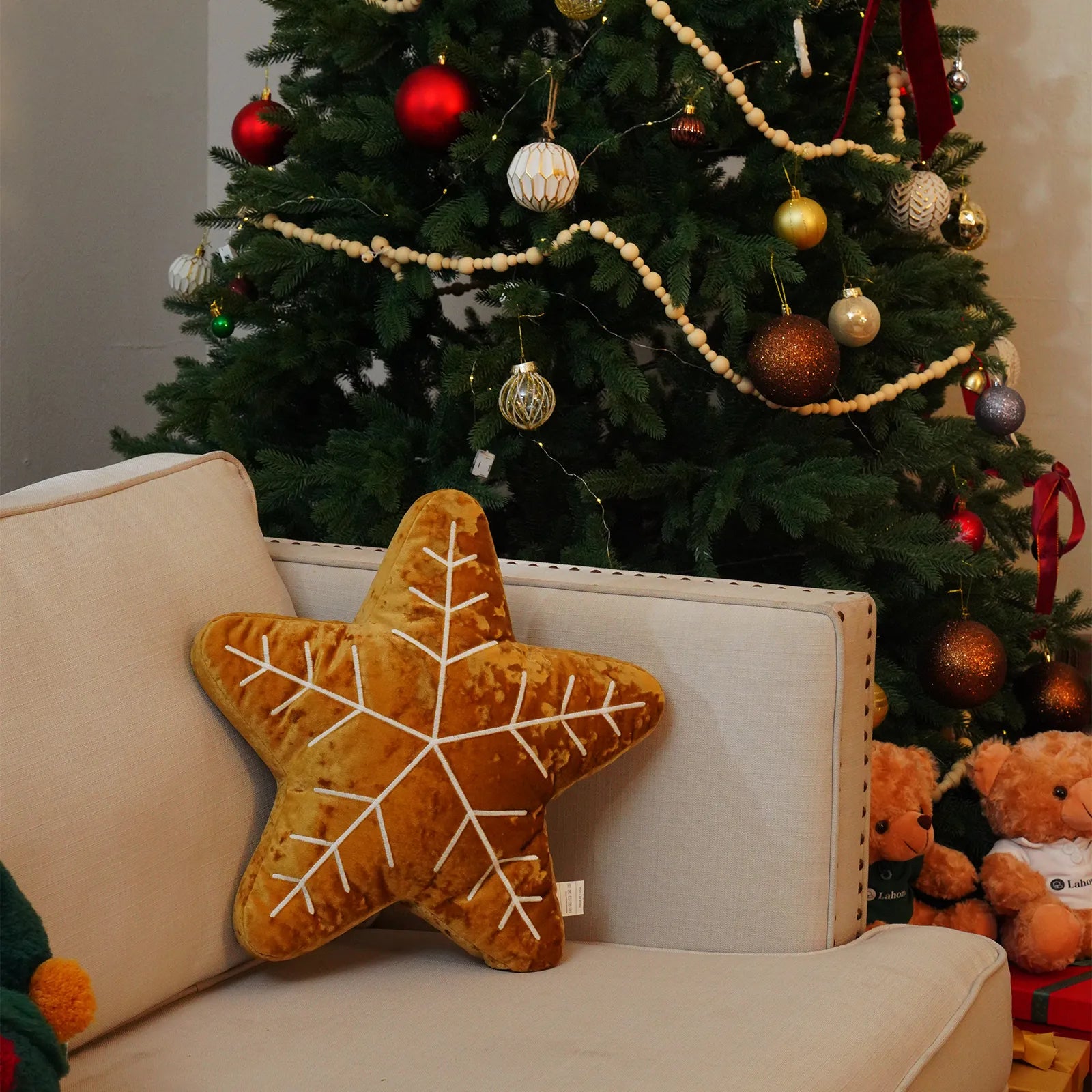 Apogee Christmas Star Shape Plush Pillow Pillow Lahome