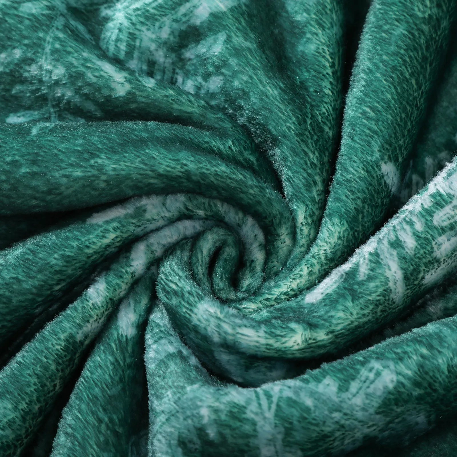 Blaise Christmas Washable Snowflake Green Blanket Blanket Lahome