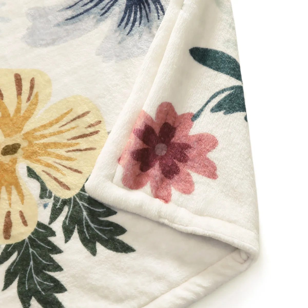 Liorin Washable Boho Botanical Floral Beige Throw Blanket Blanket Lahome