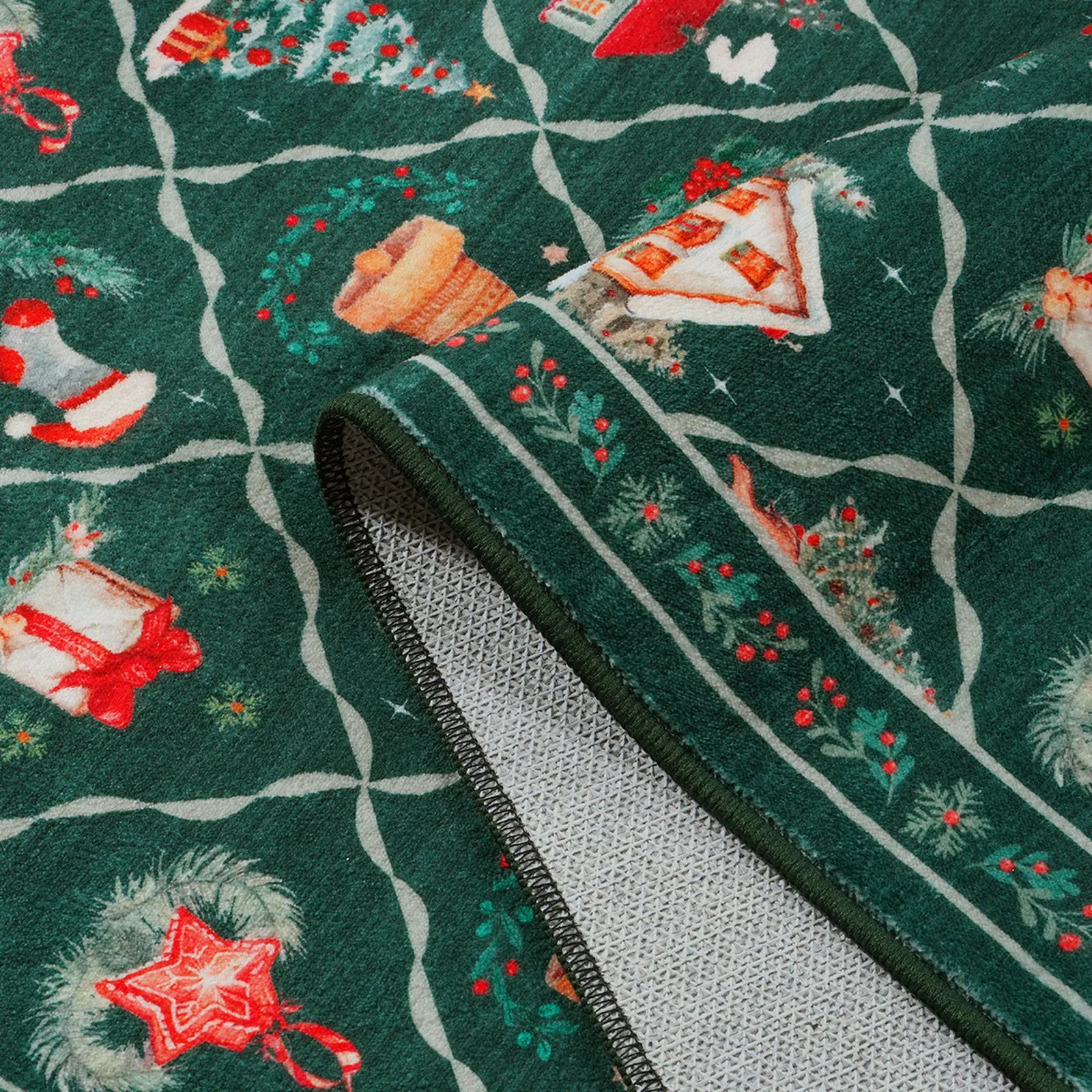 Naya Christmas Washable Wreath Tree Plaid Ivory Green Rug Area Rugs Lahome