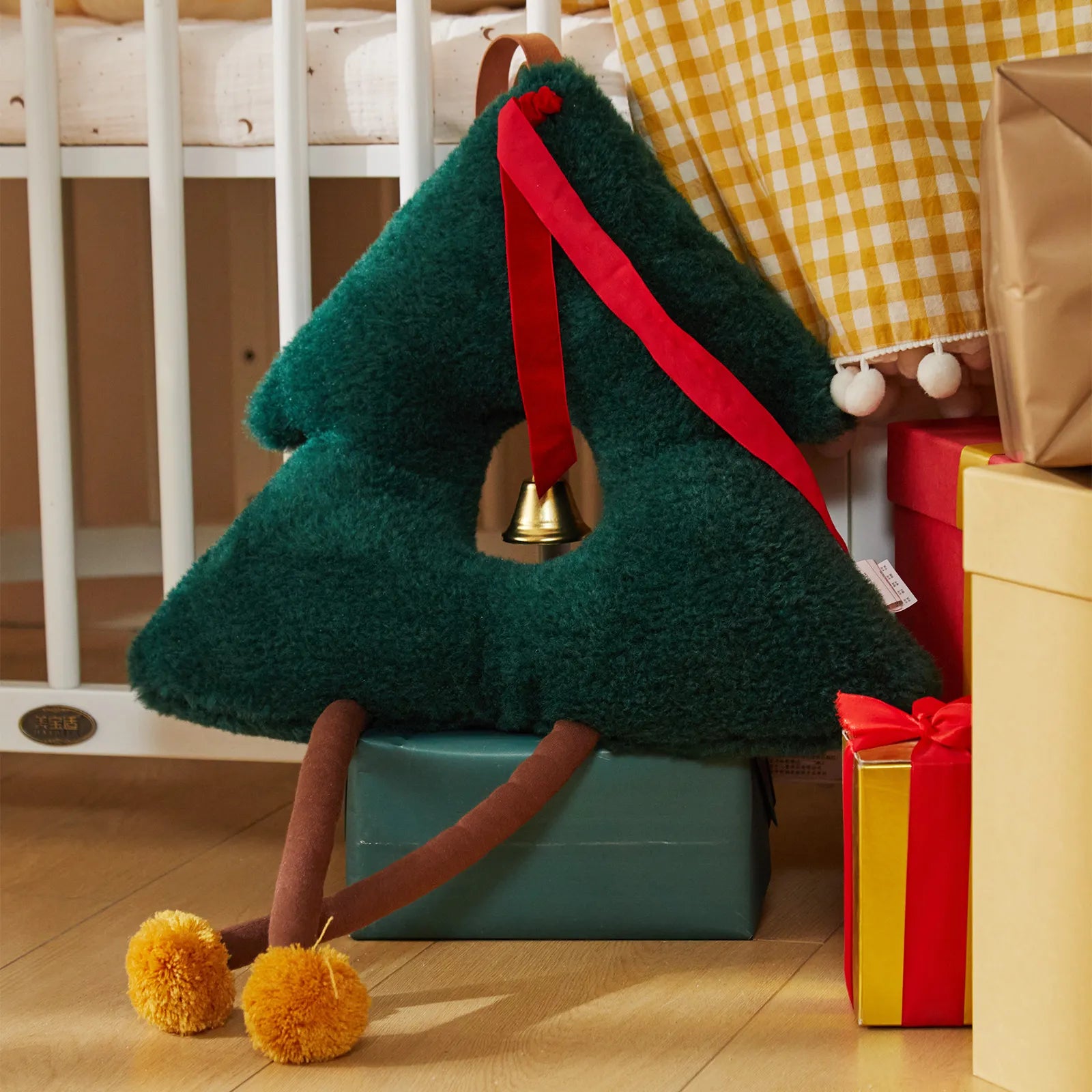 Quentin Christmas Tree with Bow & Bell Decorate Decorate Lahome 19.7' x 28.7'