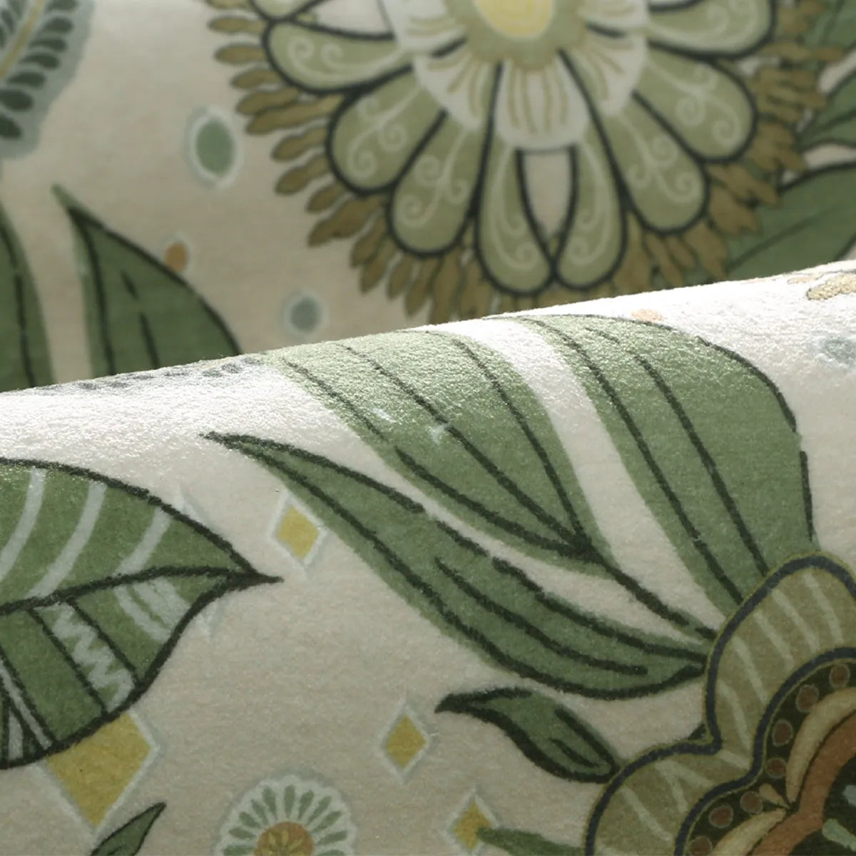 Amelie Washable Vintage Sunflower Floral Green/White Runner Rug Area Rugs Lahome