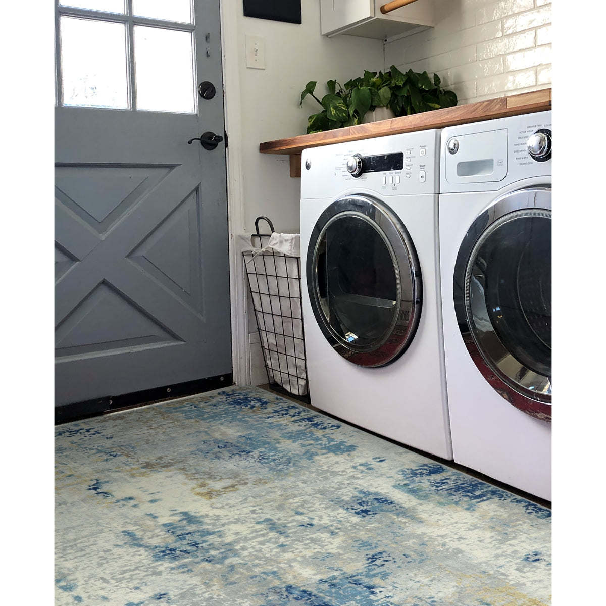 Modern Abstract Area Rug