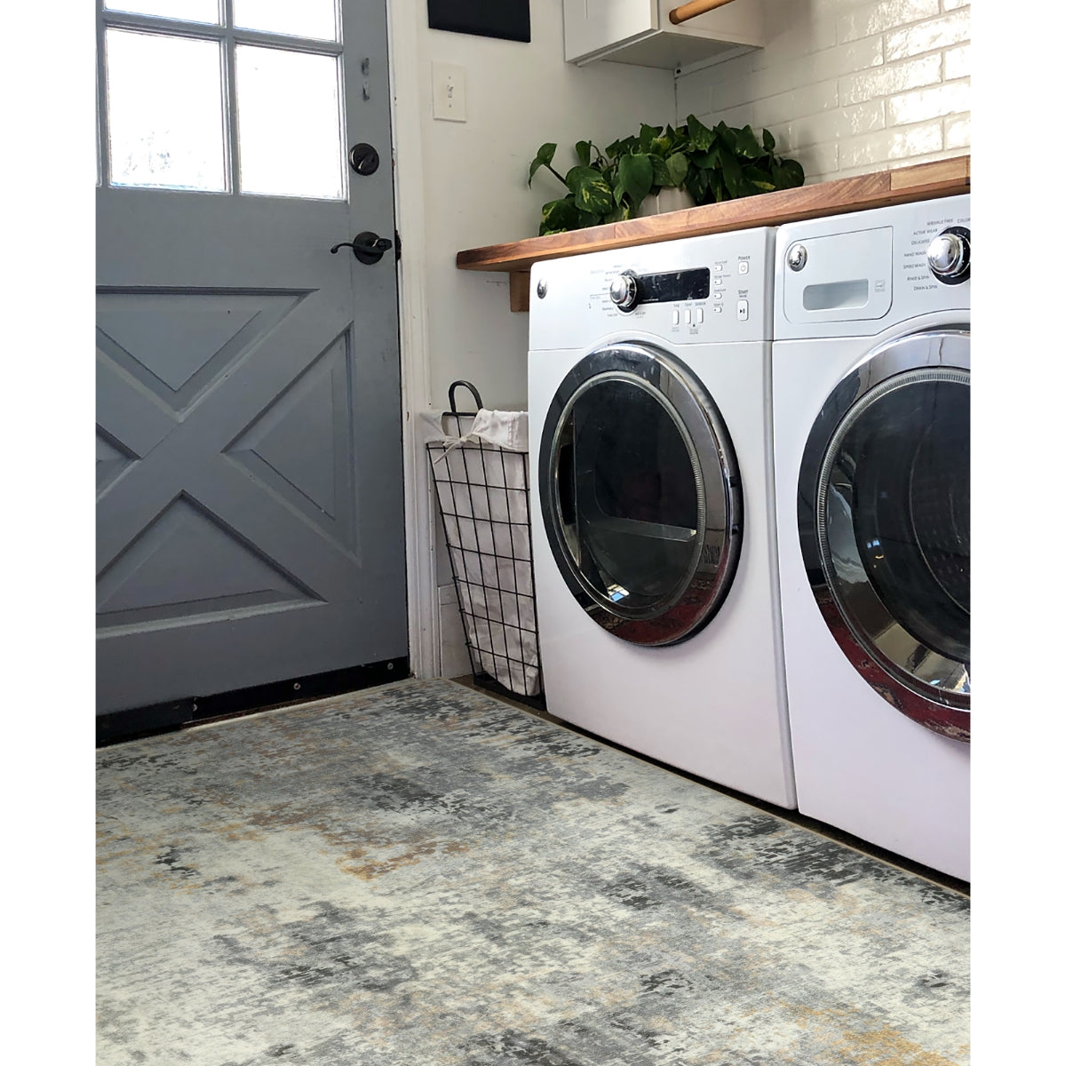 Modern Abstract Area Rug