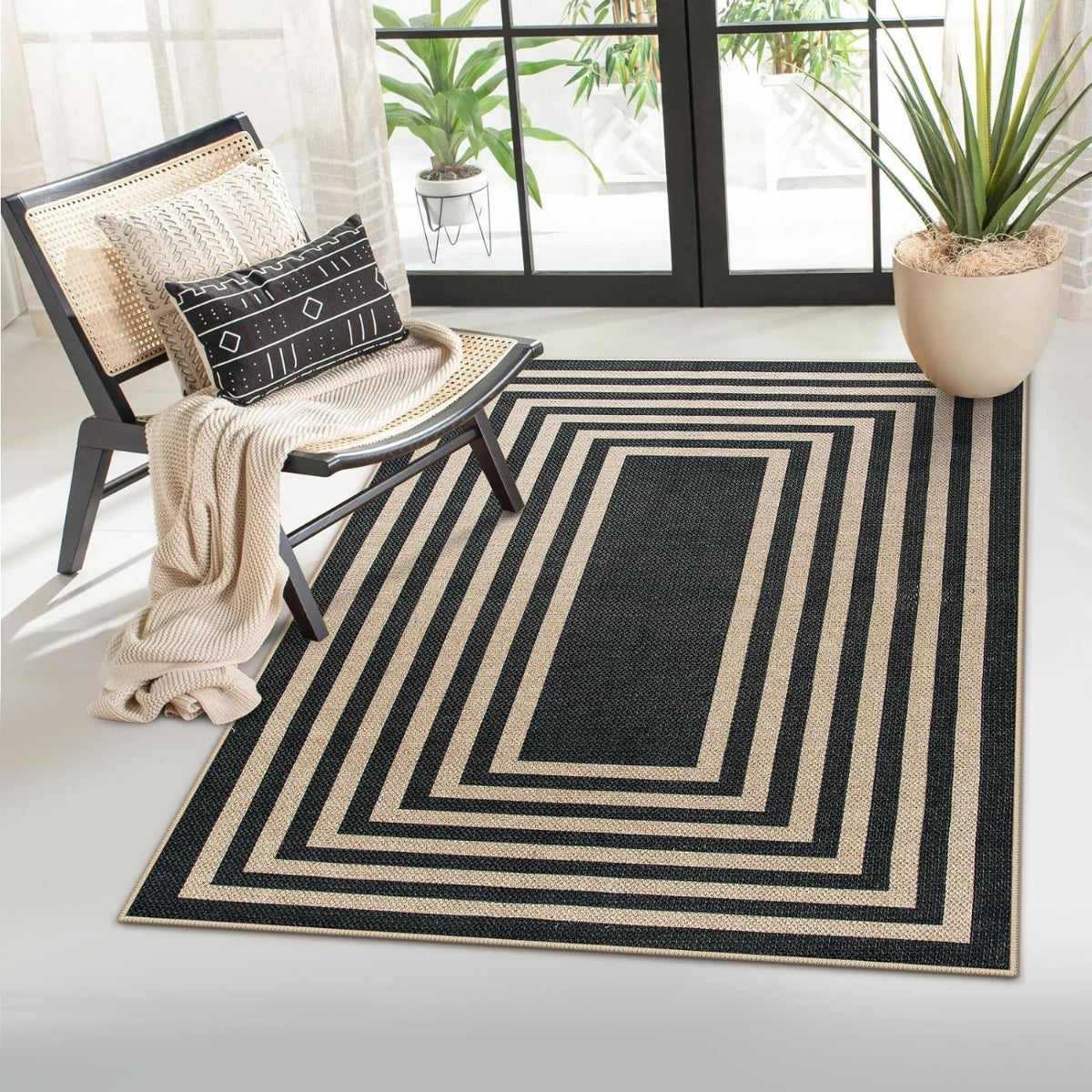 Liana Washable Modern Geometric Neutral Bordered Easy-Jute Black Indoor/Outdoor Rug Easy Jute Area Rug Lahome