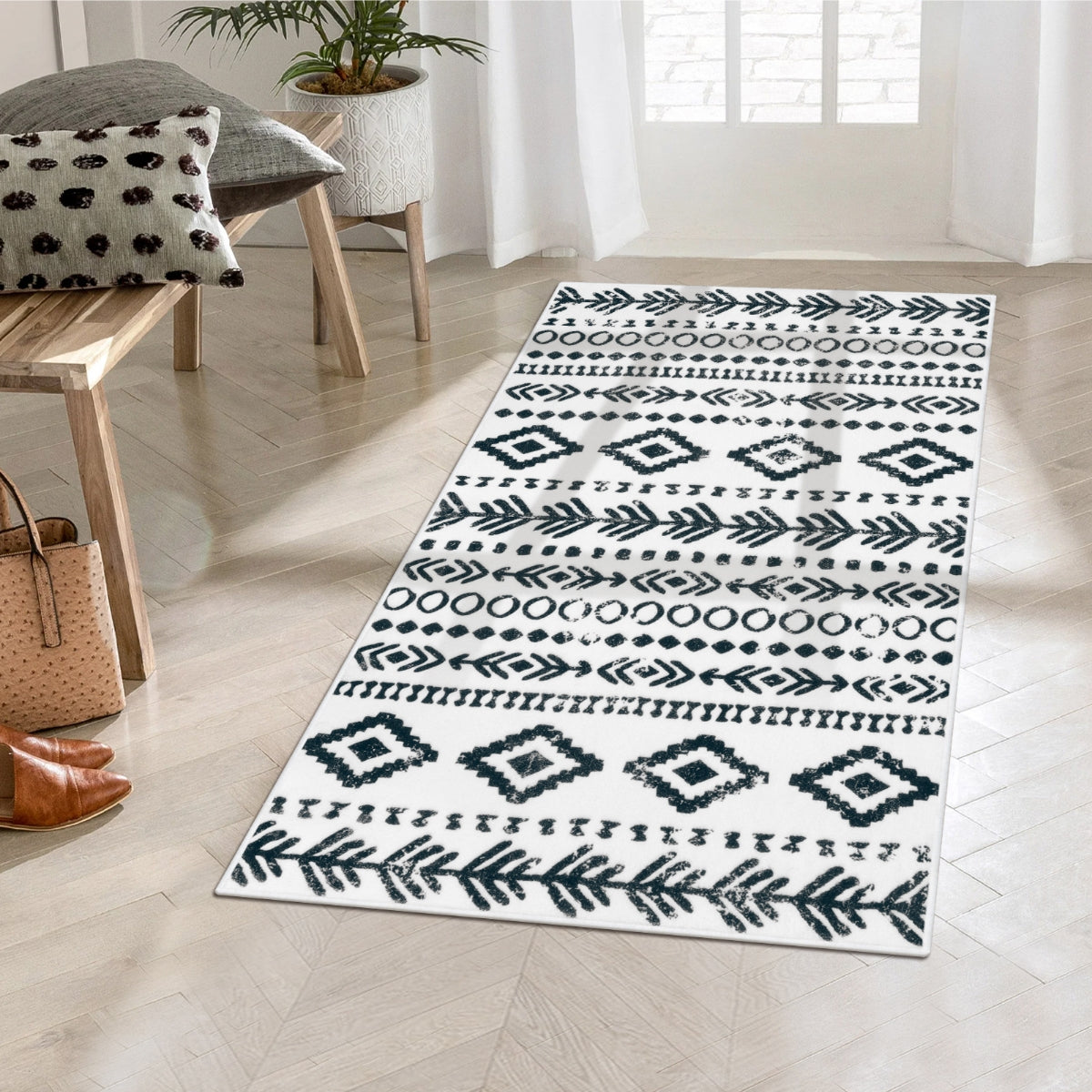 Varena Washable Modern Rustic Farmhouse Moroccan Tribal White/Black Rug Area Rugs Lahome