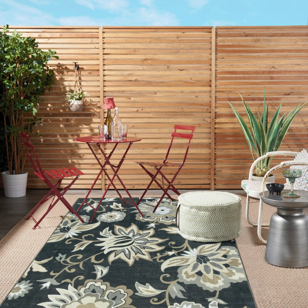 Soleil Washable Floral Black Indoor Outdoor Rug Outdoor Rugs Lahome