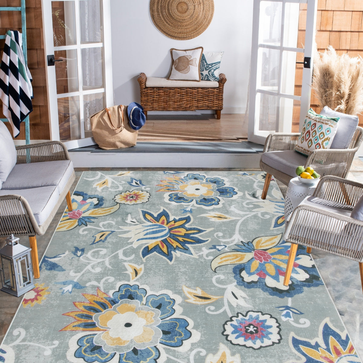 Soleil Washable Floral Blue/Grey Indoor Outdoor Rug Outdoor Rugs Lahome