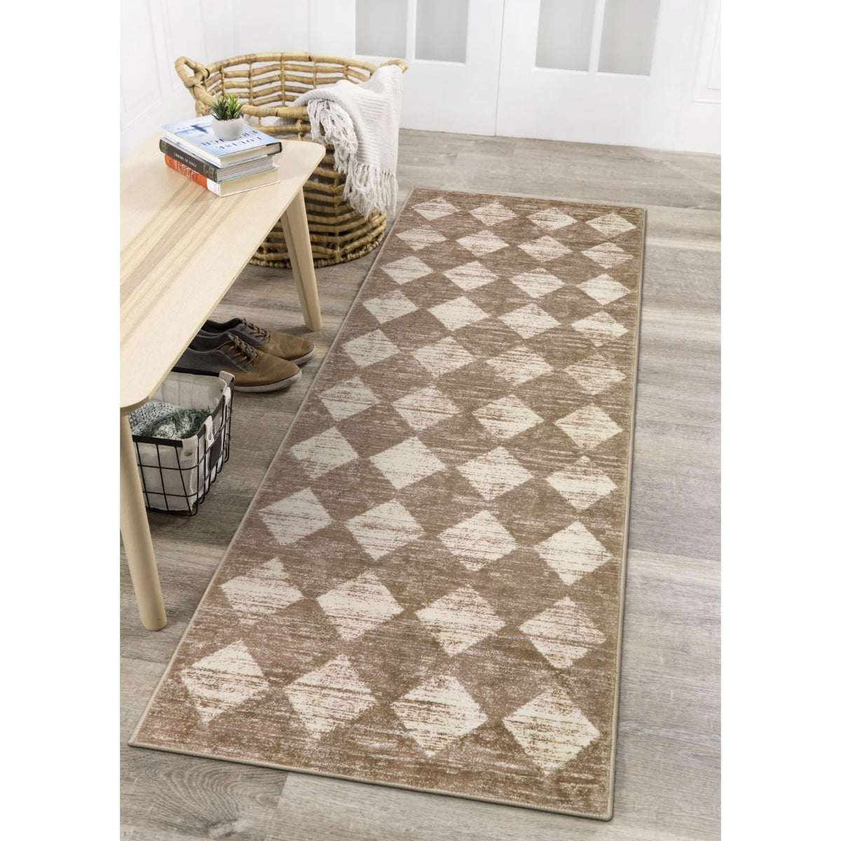 Soft Contemporary Geometric Diamond Checkered Tile Area Rug