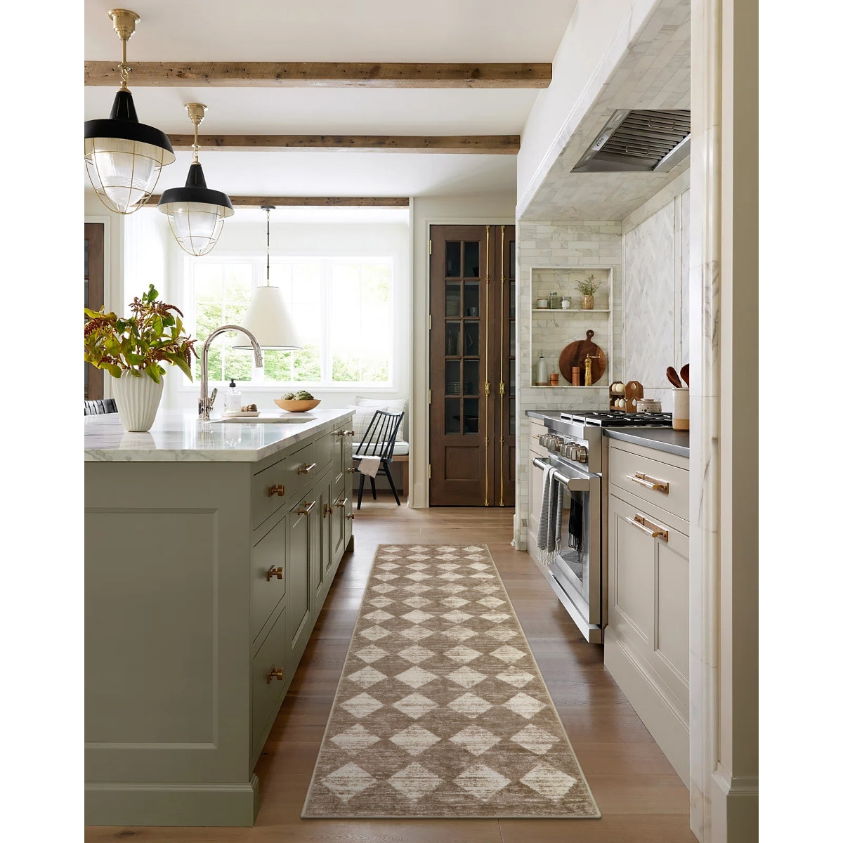 Soft Contemporary Geometric Diamond Checkered Tile Area Rug