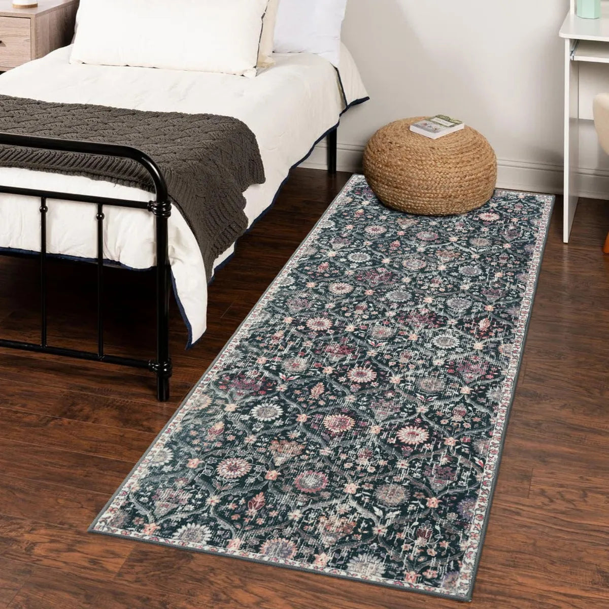 Elise Ultra-thin Transitional Vintage Floral Moroccan Trellis Black Rug