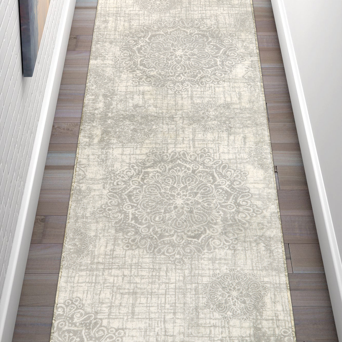 Oriane Washable Vintage Medallion Rug Area Rugs Lahome
