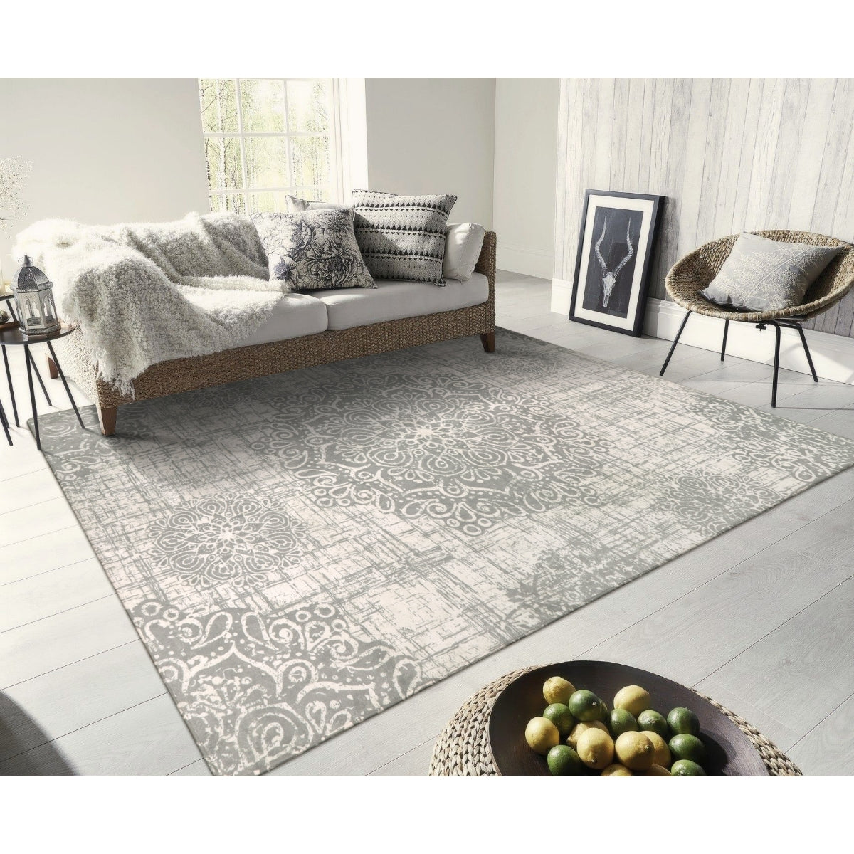 Oriane Washable Vintage Medallion Rug Area Rugs Lahome