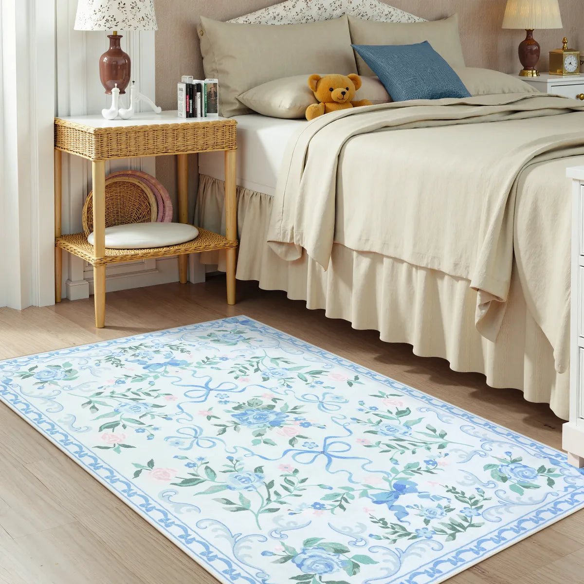 Rosabel Washable Floral Bows Blue Rug Area Rugs Lahome 4' x 6'
