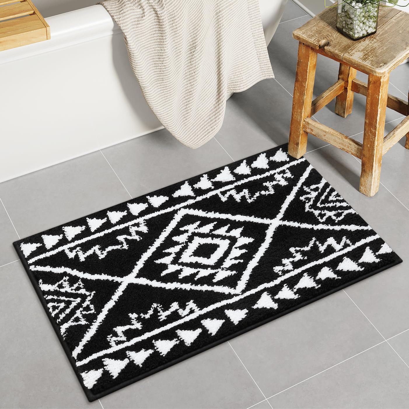 Lahomerugs Boho Bathroom Rugs Black Tribal Bath Mat Western Non-Slip Absorbent Bath Rug Bath mats Plush Soft Farmhouse Geometric Bathroom Floor Mat for Shower Toilet Tub, 18x26 inch Lahomerugs Lahome 20x32 inch Black