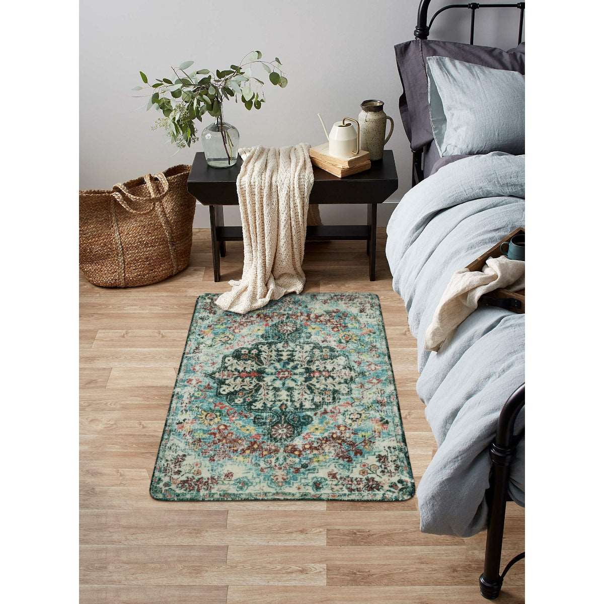 Lahome Bohemian Floral Medallion Area Rug