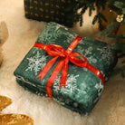 Blaise Christmas Washable Snowflake Green Blanket Blanket Lahome