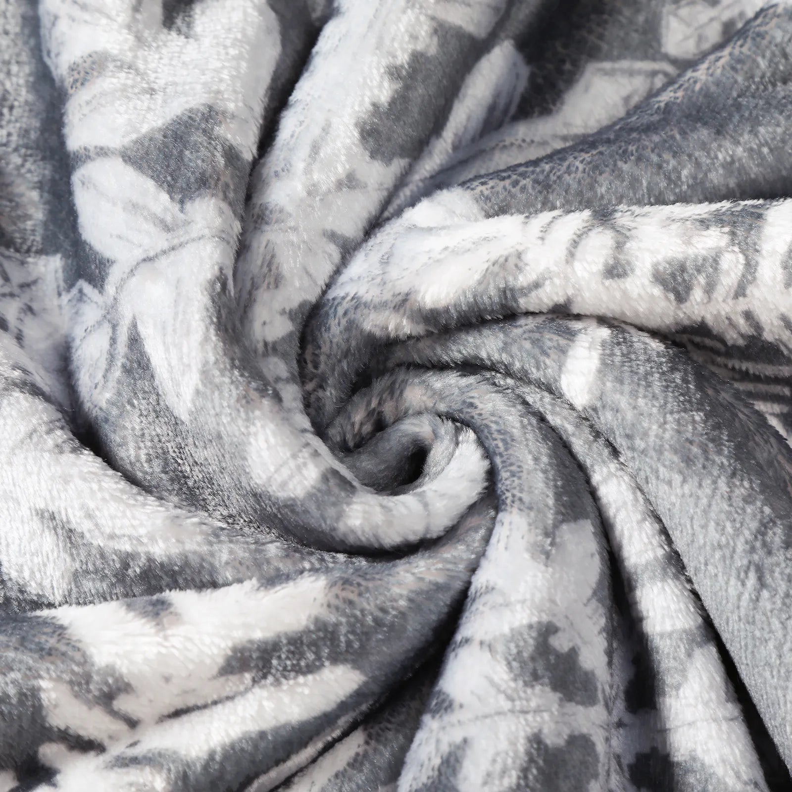 Blaise Christmas Washable Snowflake Grey Blanket Blanket Lahome