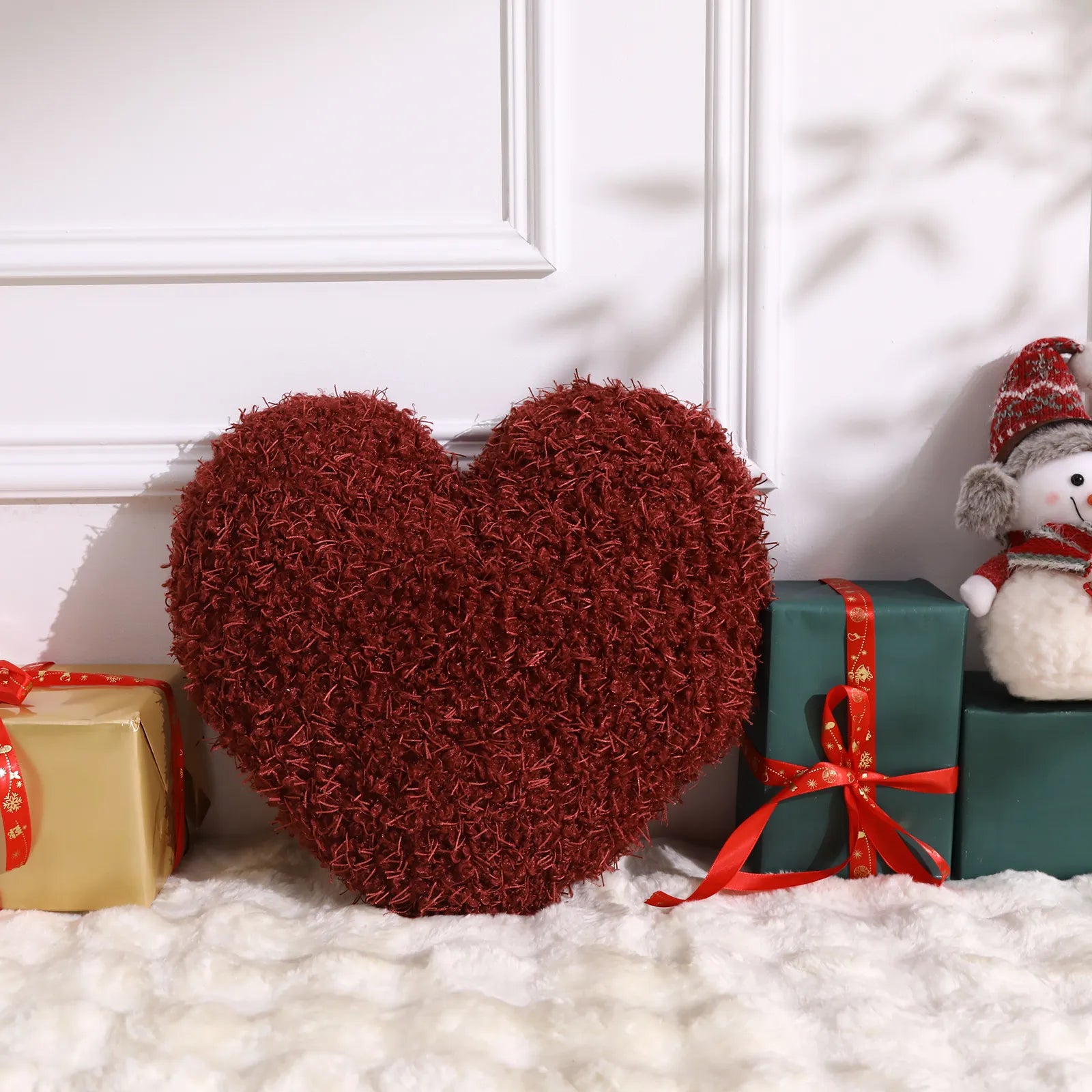 Remy Christmas Eternel Heart Romantic Pillow Pillow Lahome 17.7' x 17.7'
