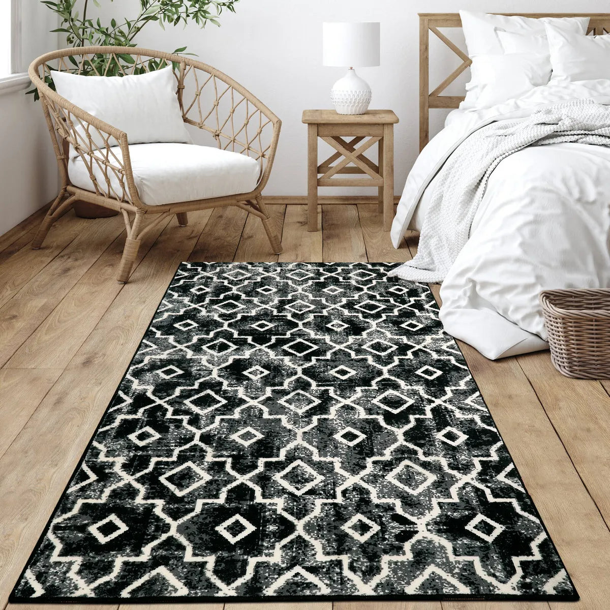 Sierra Moderner Stil Marokkanisches Muster Waschbarer Teppich in Schwarz Area Rugs Lahome