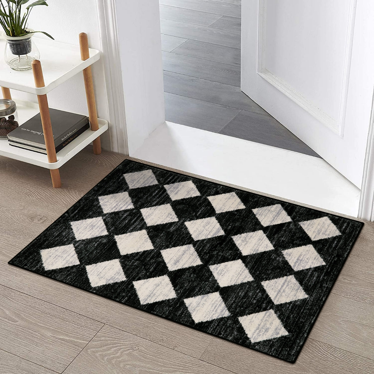 Washable Black Diamond Checkered Runner Rug | Zelie Geometric