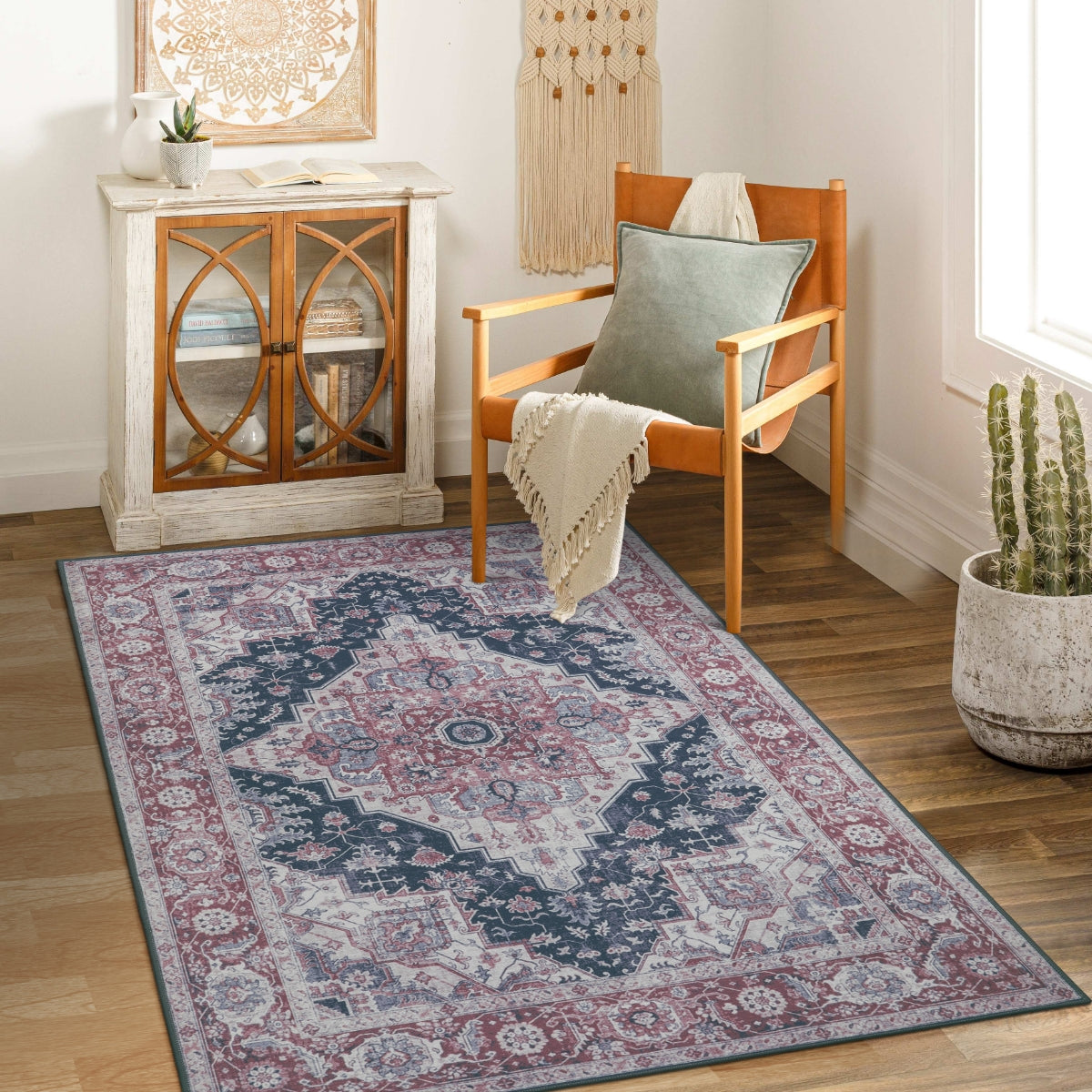 Traditional Oriental Persian Area Rug